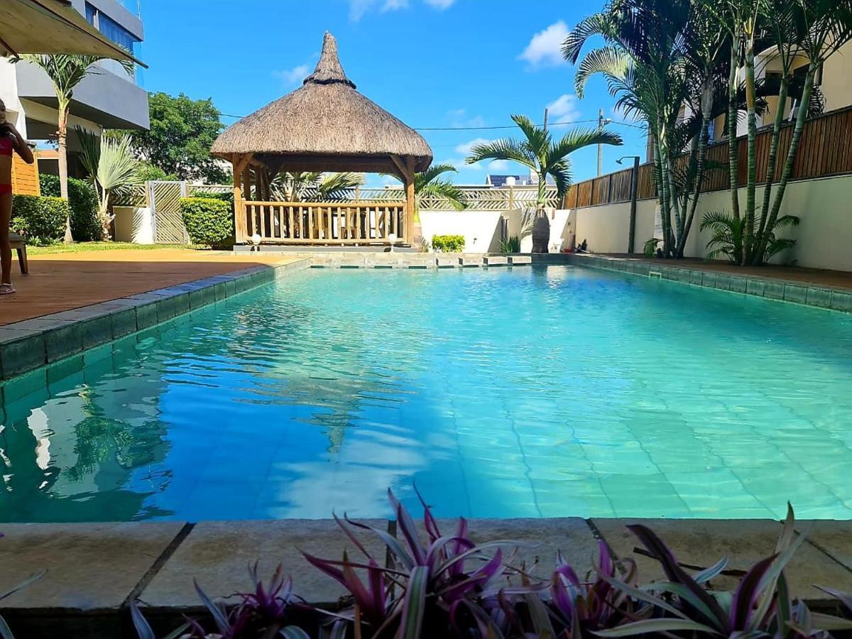 Flic En Flac Sea View Luxury 3 Bedroom Apartment Esterno foto