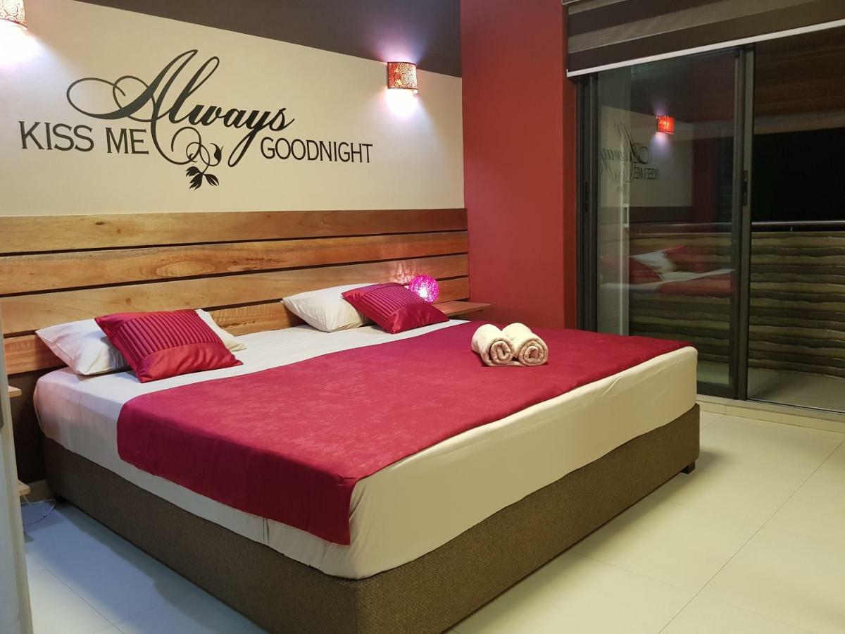 Flic En Flac Sea View Luxury 3 Bedroom Apartment Esterno foto